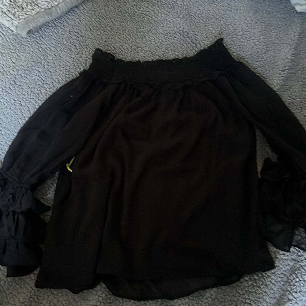 Never worn preppy women's top